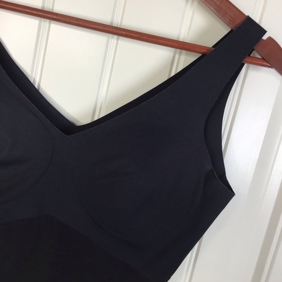 Honeylove LiftWear Tank in Vamp Size Large. - Picture 3 of 8